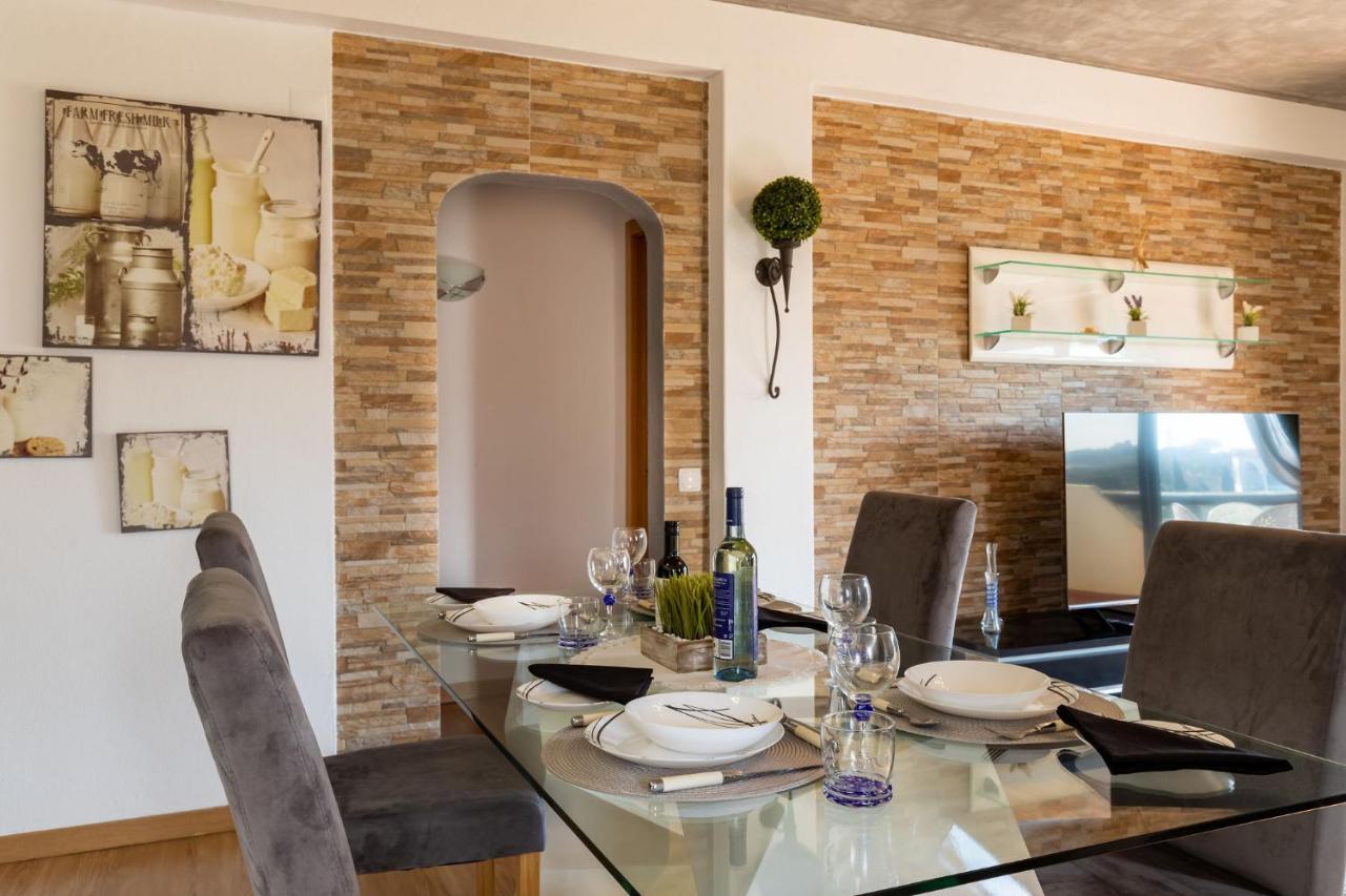 Lovely One Bedroom Apartment In Alvor Extérieur photo