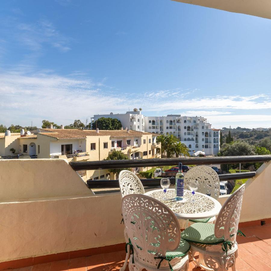 Lovely One Bedroom Apartment In Alvor Extérieur photo
